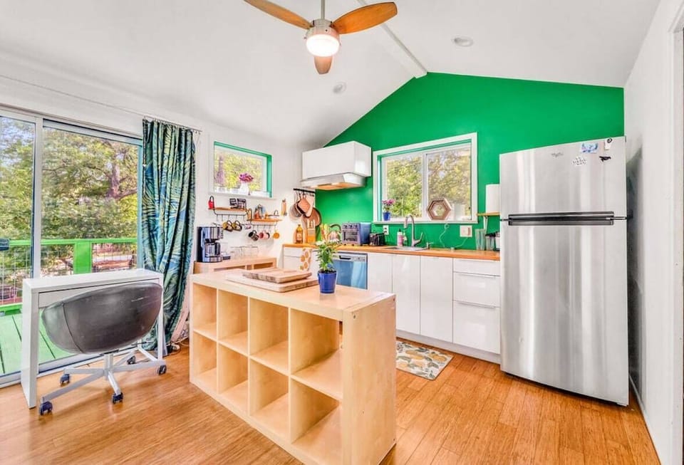 1605ALAMOST-TREEHOUSE-52811