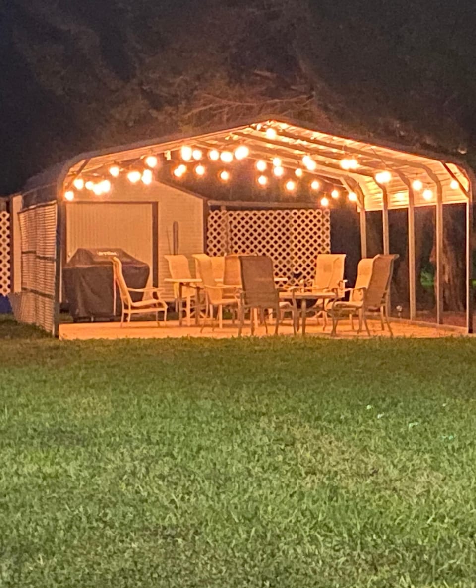 Community BBQ area shared by all of Professor Rousseau's Guests!