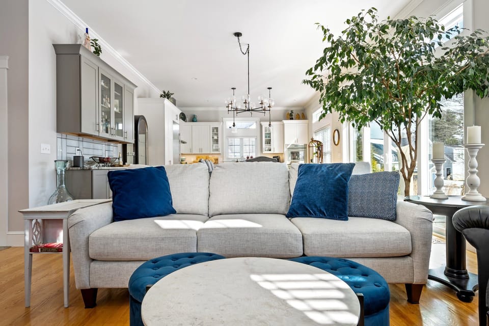 Curl up in the elegant living room & stream your favorite entertainment