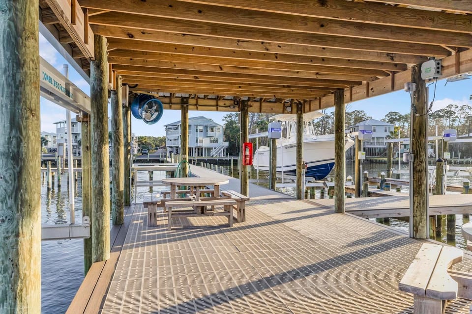 Condo, Multiple Beds (Bayview 55) | Outdoor dining