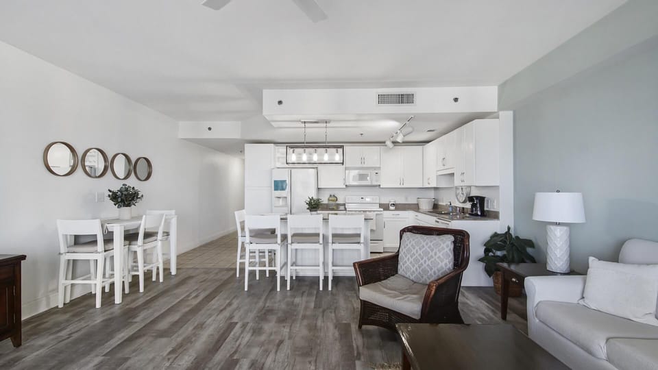 Condo, 1 King Bed with Sofa bed (Laketown Wharf 1116) | Living area | TV