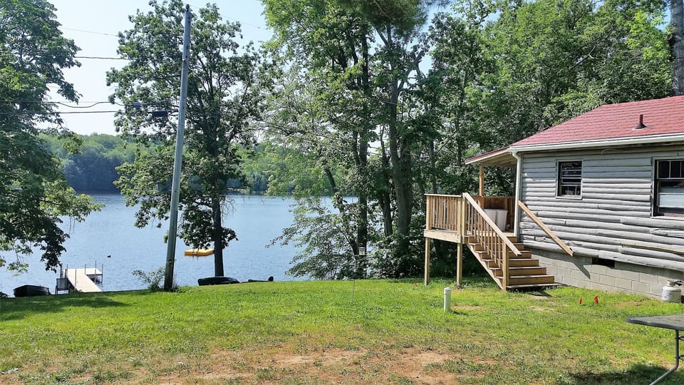 Large yard with lost of room 