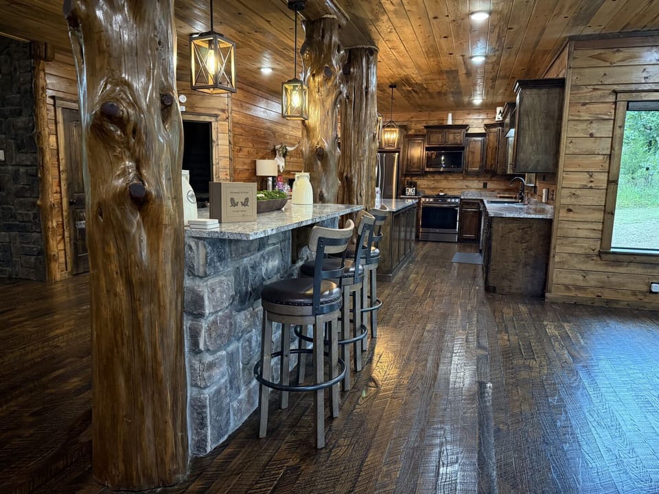 More seating on hightop