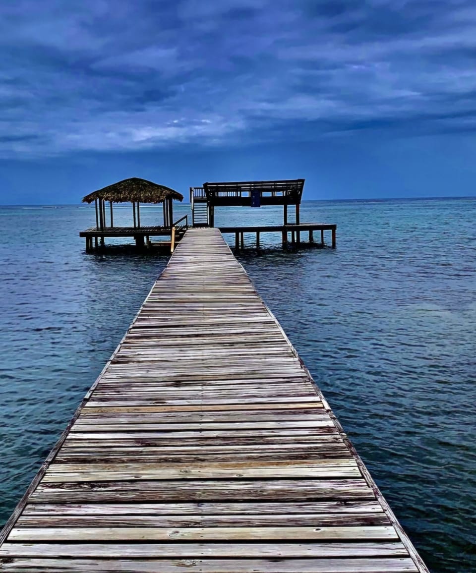 300 ft dock for Sundancer community