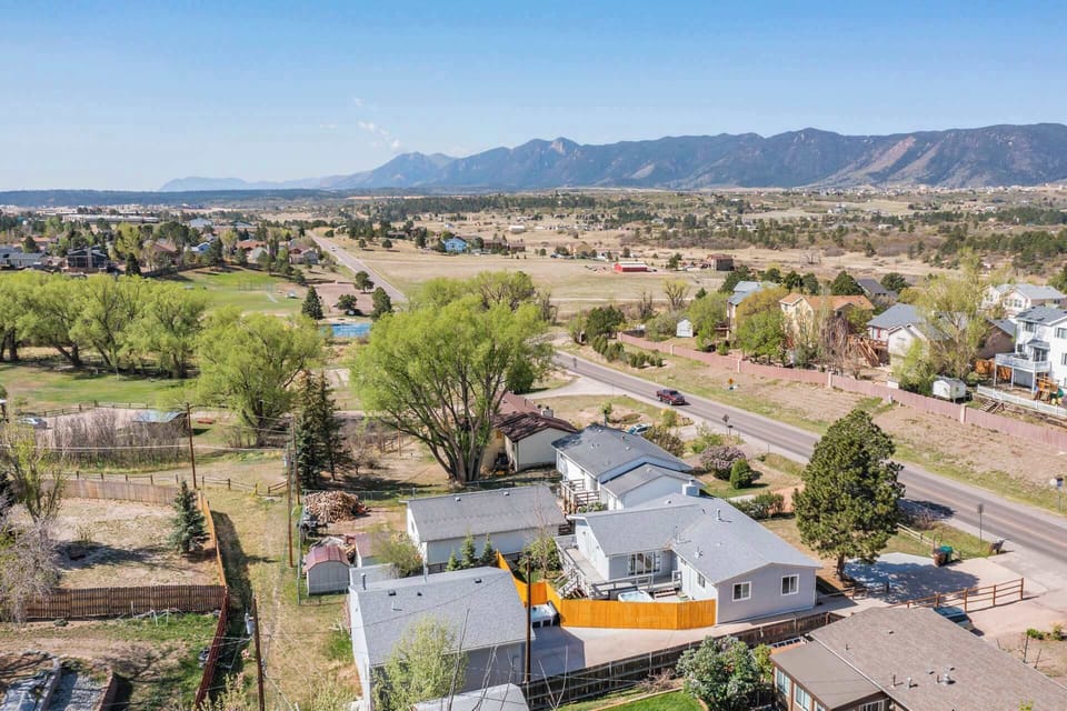 Breathtaking mountain views surround this charming getaway, offering a peaceful escape just minutes from local attractions.





