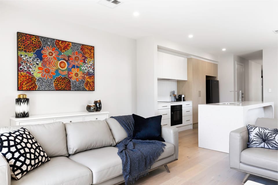 OPEN PLAN LIVING