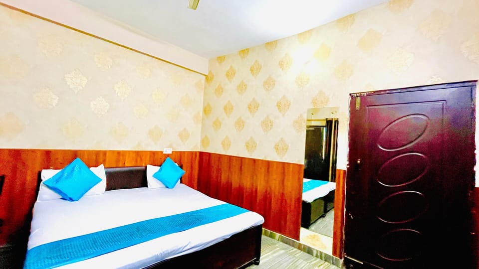 Classic Double Room | Free WiFi