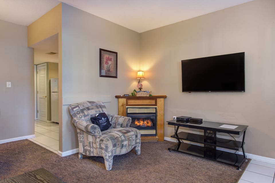 Condo, 1 King Bed with Sofa bed, Kitchen (Colonial Crest Condo Unit #113) | Living area | 42-inch flat-screen TV with digital channels