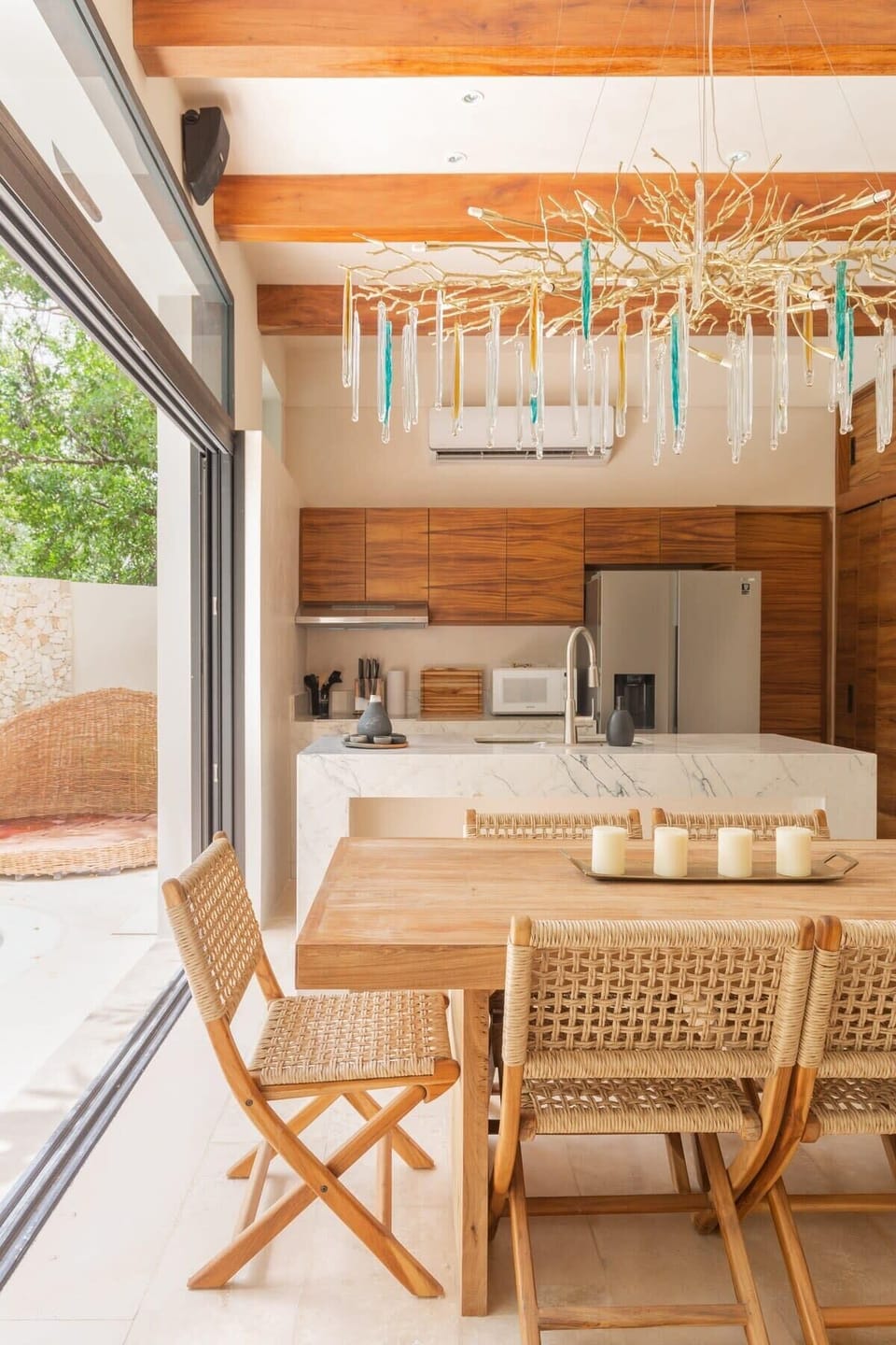 Living room with direct access to private pool