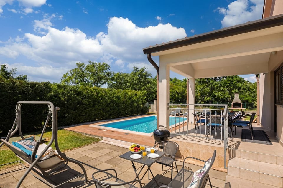 Family House, 3 Bedrooms, Microwave (Casa Celeste With Private Pool) | Pool | Seasonal outdoor pool