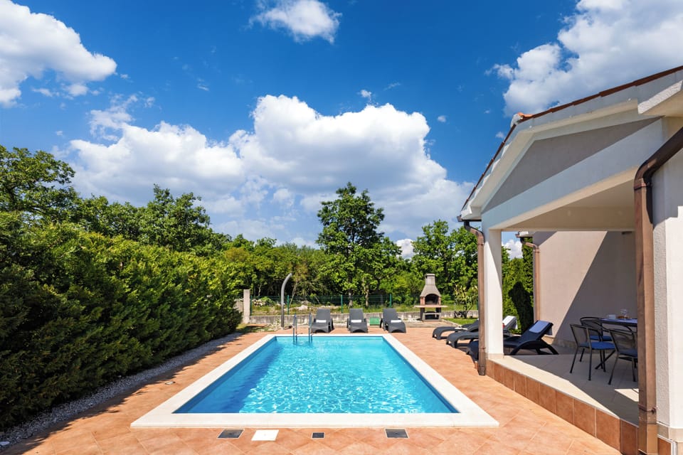 Family House, 3 Bedrooms, Microwave (Casa Celeste With Private Pool) | Pool | Seasonal outdoor pool