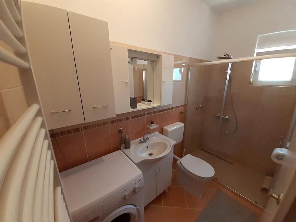 Room, 2 Bedrooms, Smoking, Balcony | Bathroom