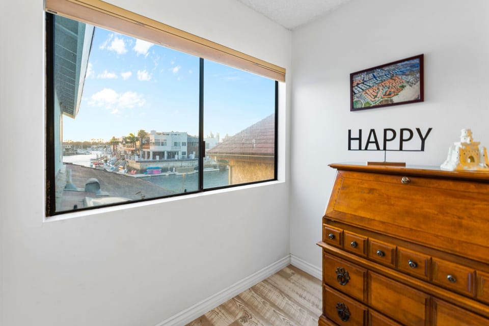 Breathtaking outdoor view from the bedroom window. 