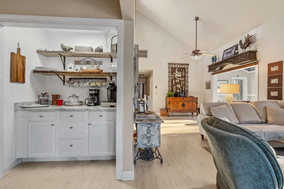 Cute coffee bar with Keurig and traditional coffee maker