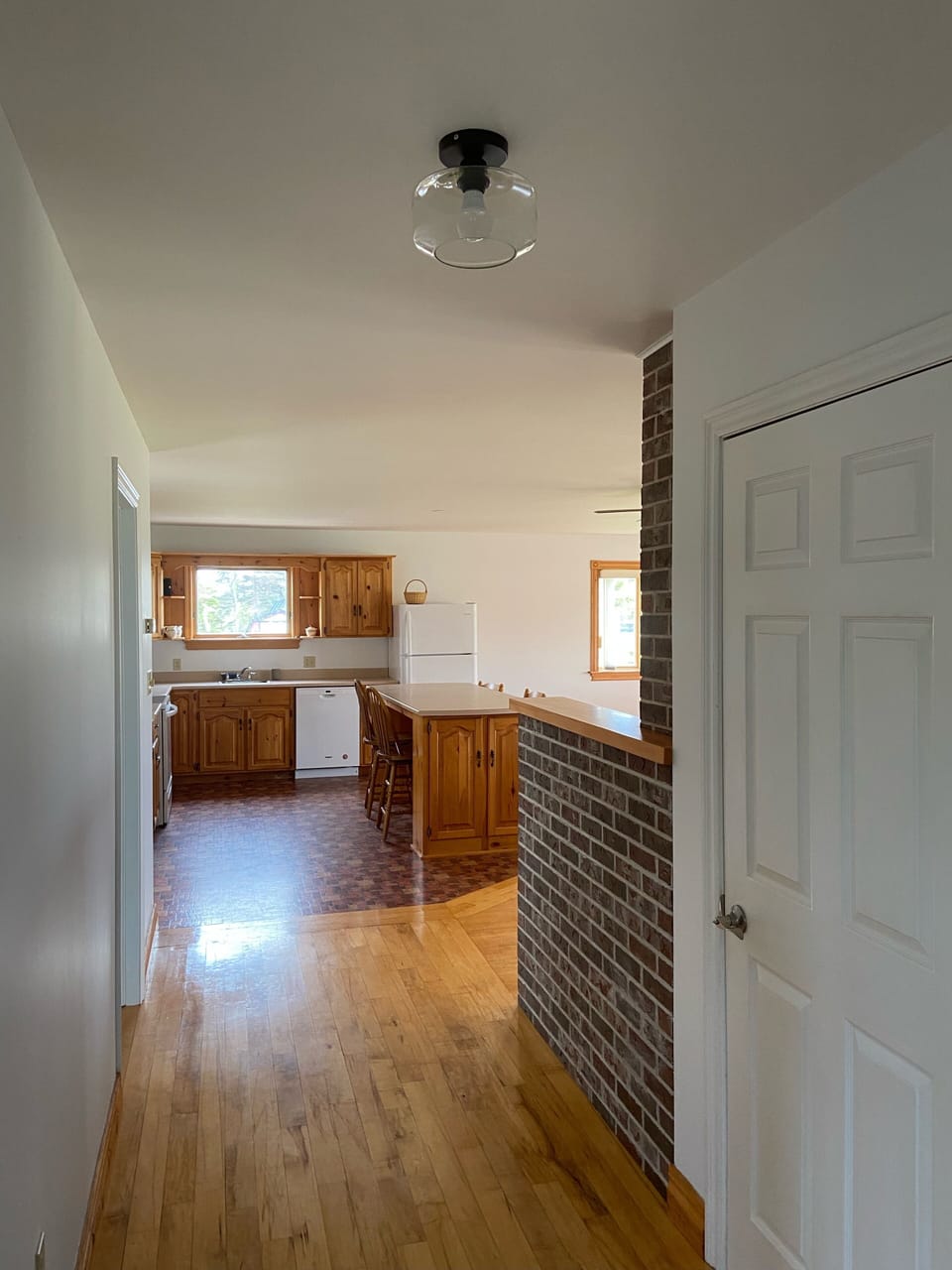 hallway to kitchen
