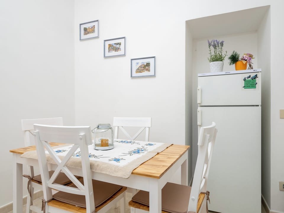 Panoramic House, Sea View | Dining room