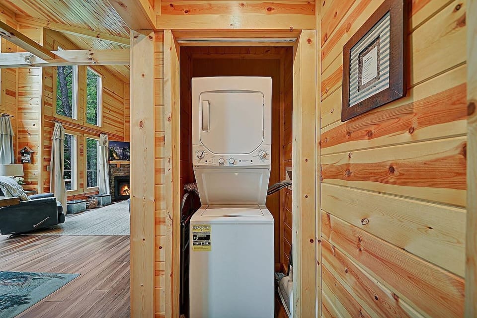 Stacked Washer/Dryer Unit