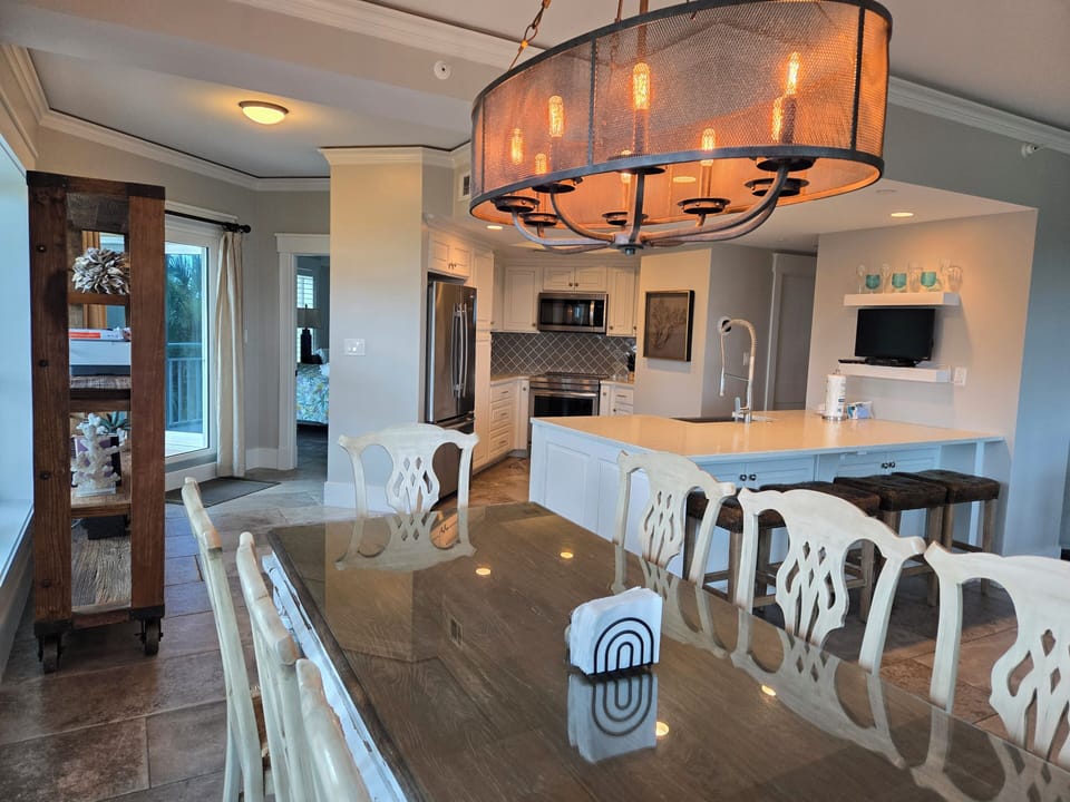Dining open to kitchen