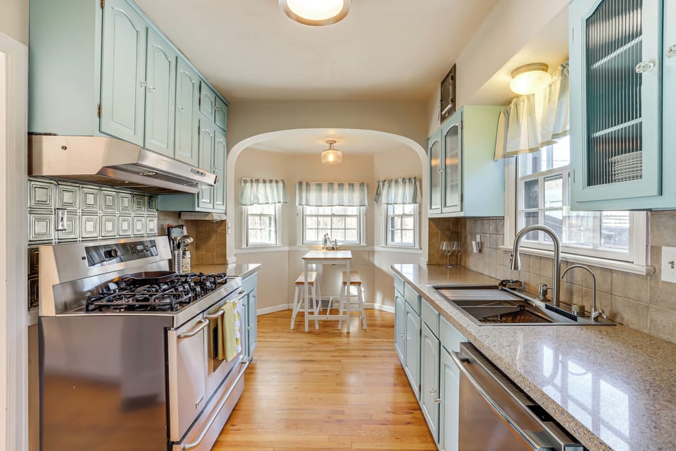 Kitchen | Keurig Coffee Maker | Wine Glasses | Dishwasher | 1st Floor