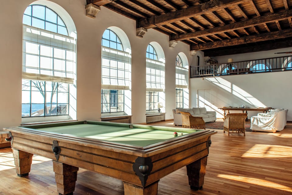 Game room