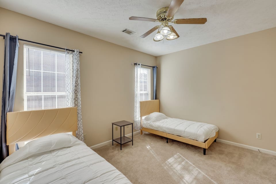 House (3 Bedrooms) | Interior