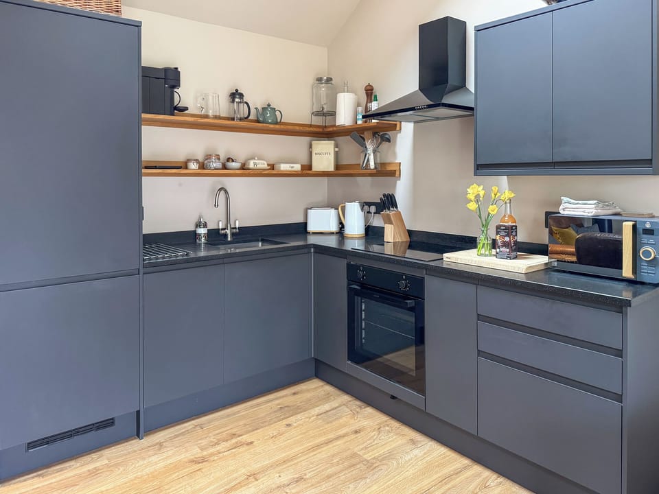 Kitchen | Maple Barn, Eye