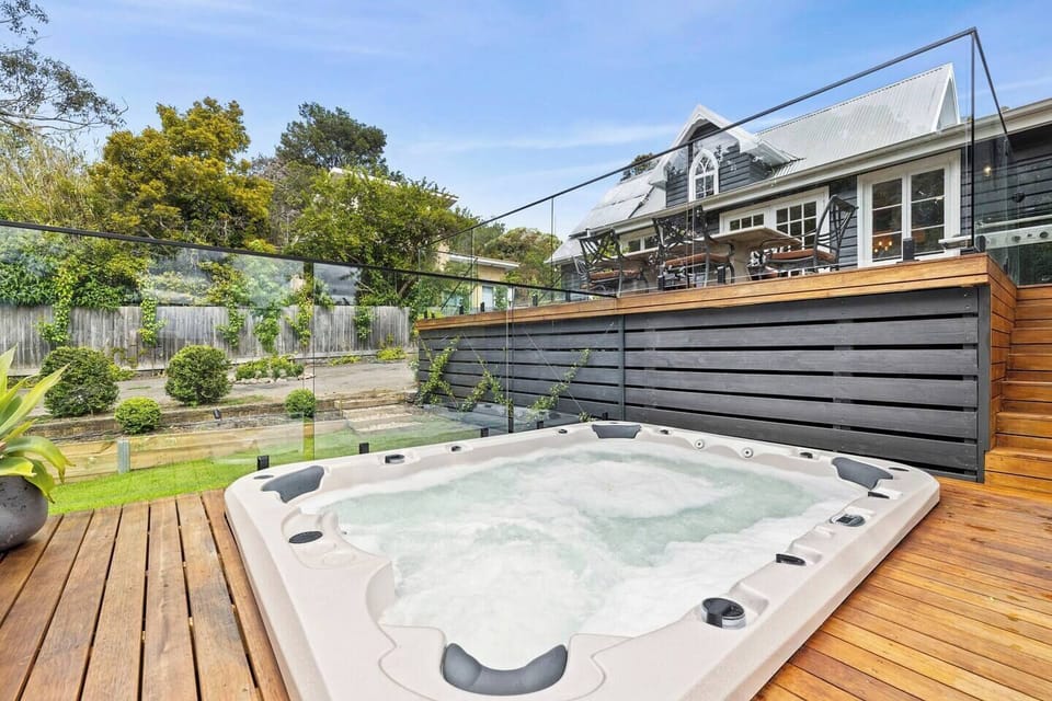 Spa & Deck