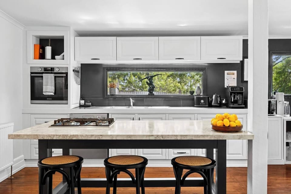 Kitchen (1)