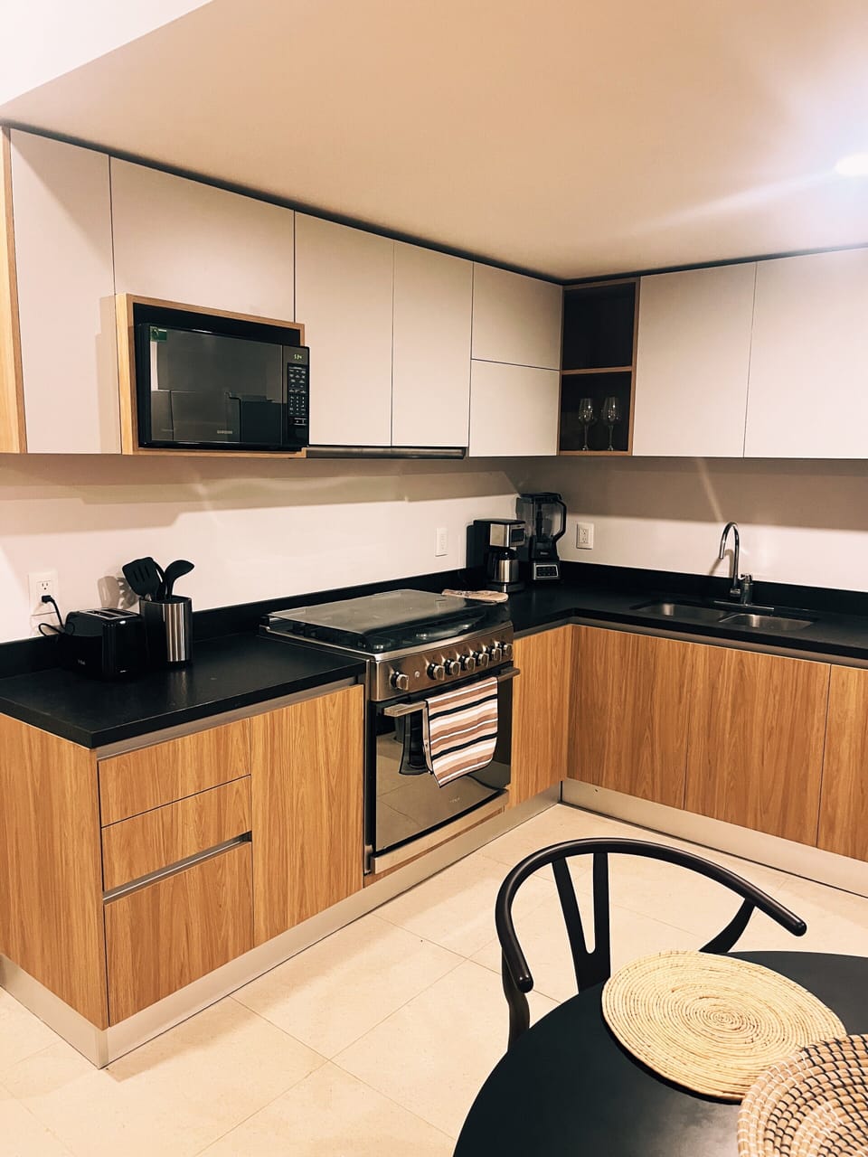 Private kitchen