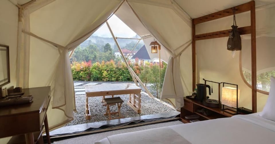 Kaku Cottage, shared Bathroom | Garden view