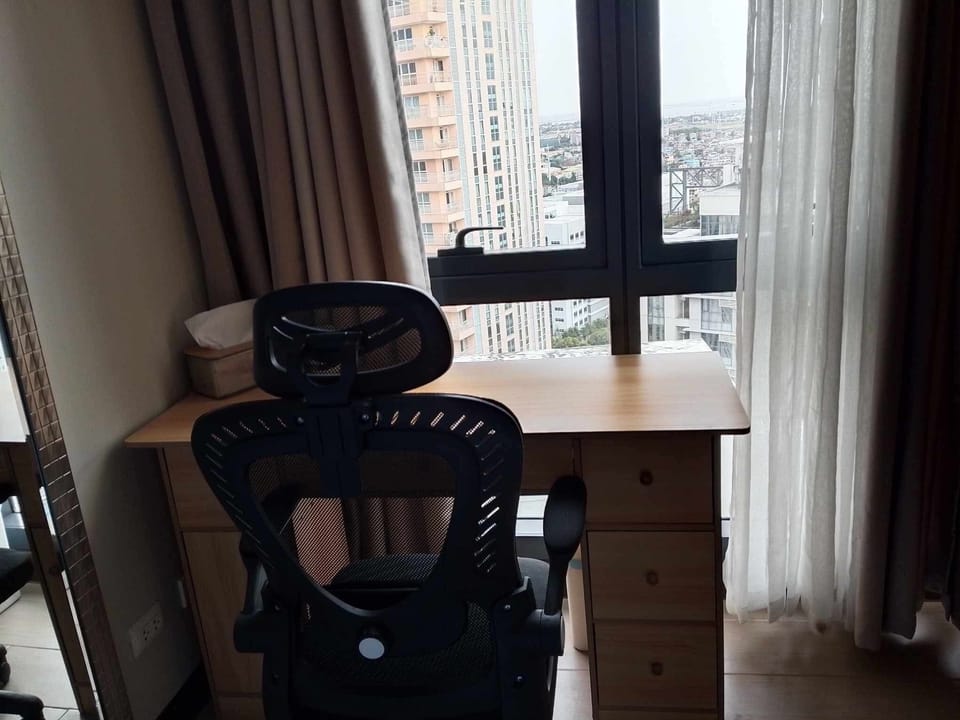 Workspace with view