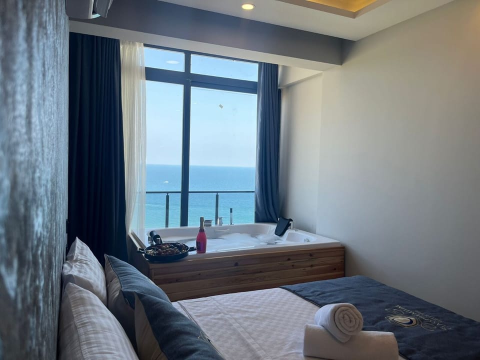 Superior Suite | Memory foam beds, desk, laptop workspace