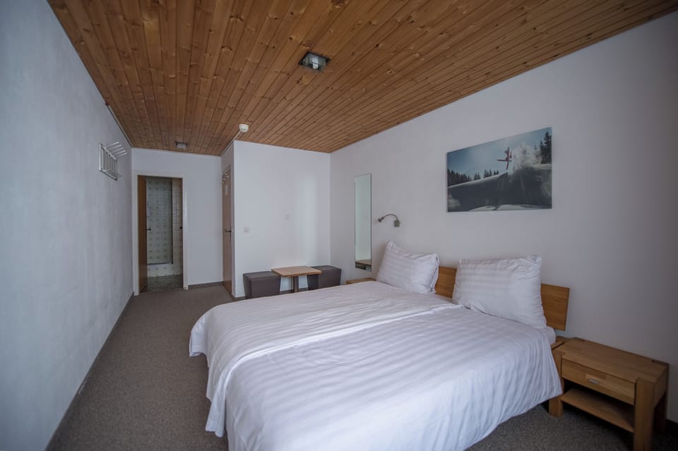 Double Room | Free WiFi