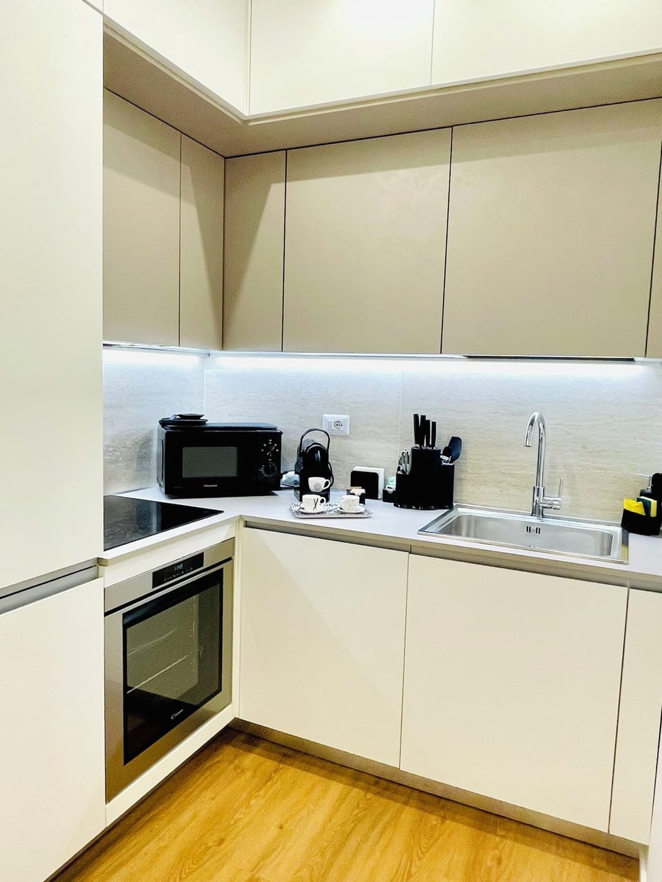 Kitchen (1)