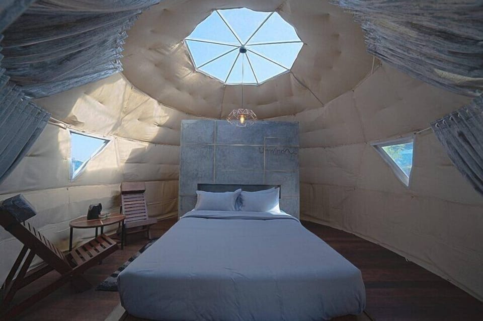 Design Room | WiFi (free), bed sheets