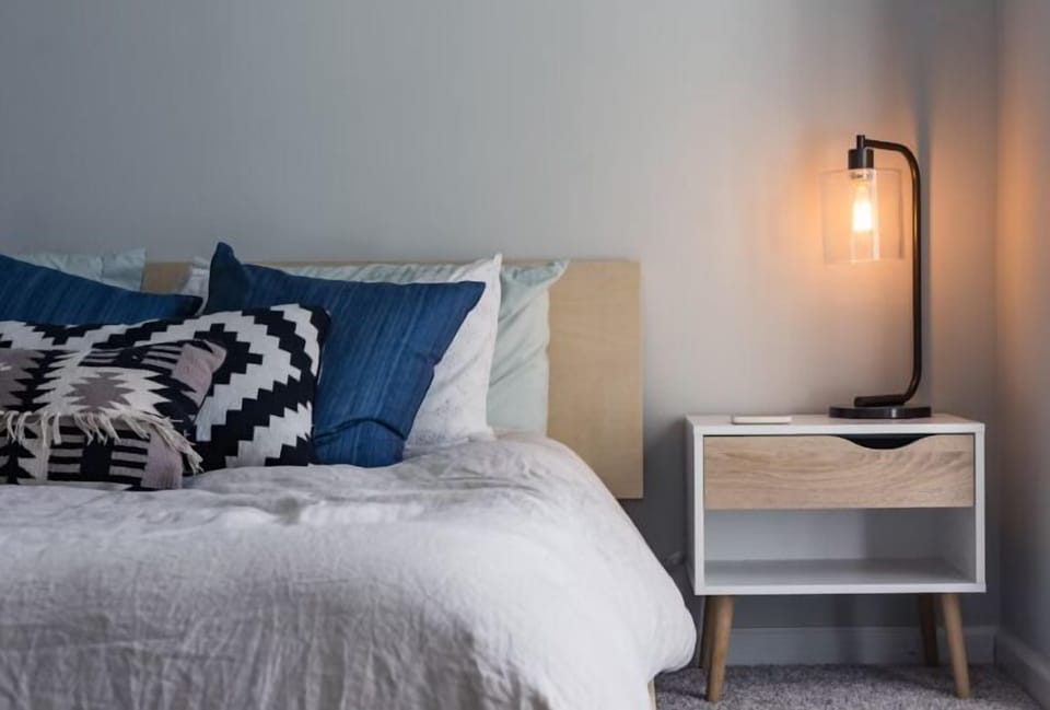 Deluxe Double or Twin Room | Living area