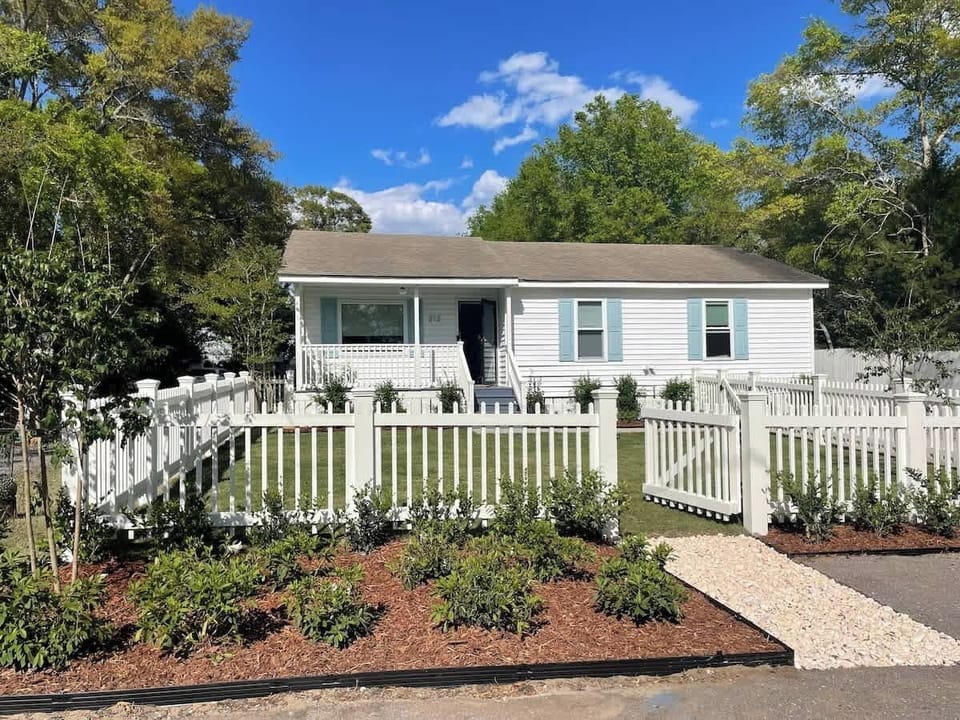 Welcome to beautiful Mt. Pleasant, SC! 