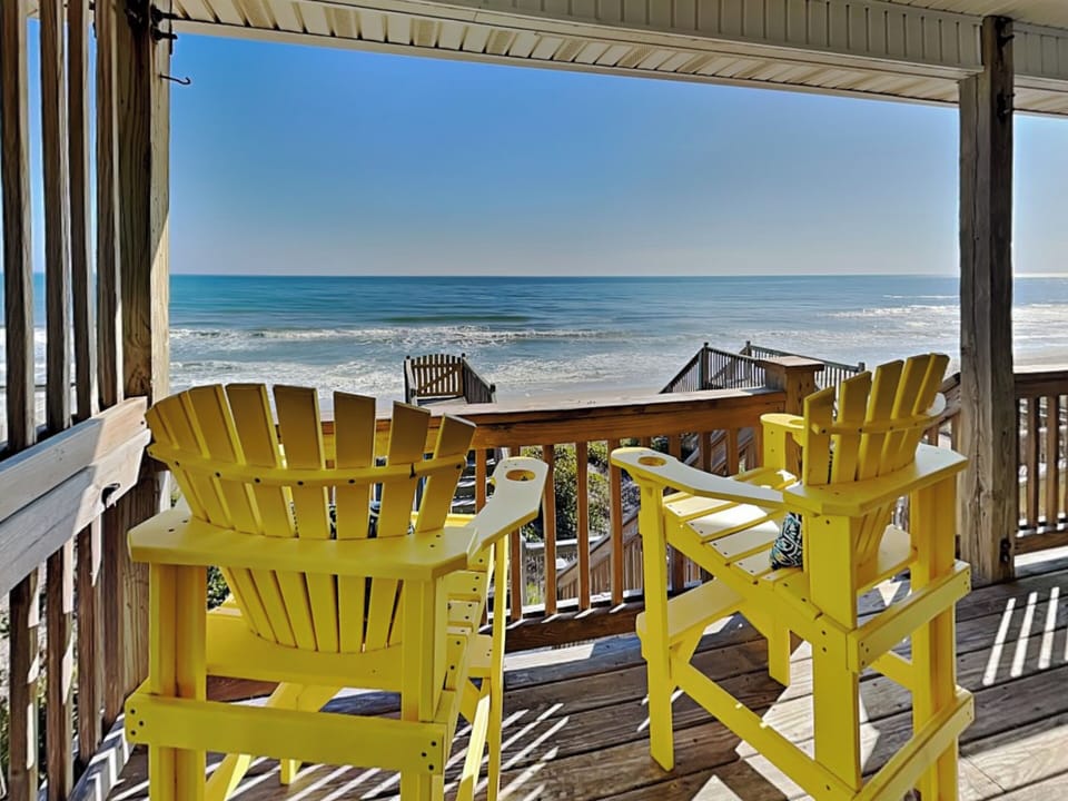 Welcome to The Twisted Pelican