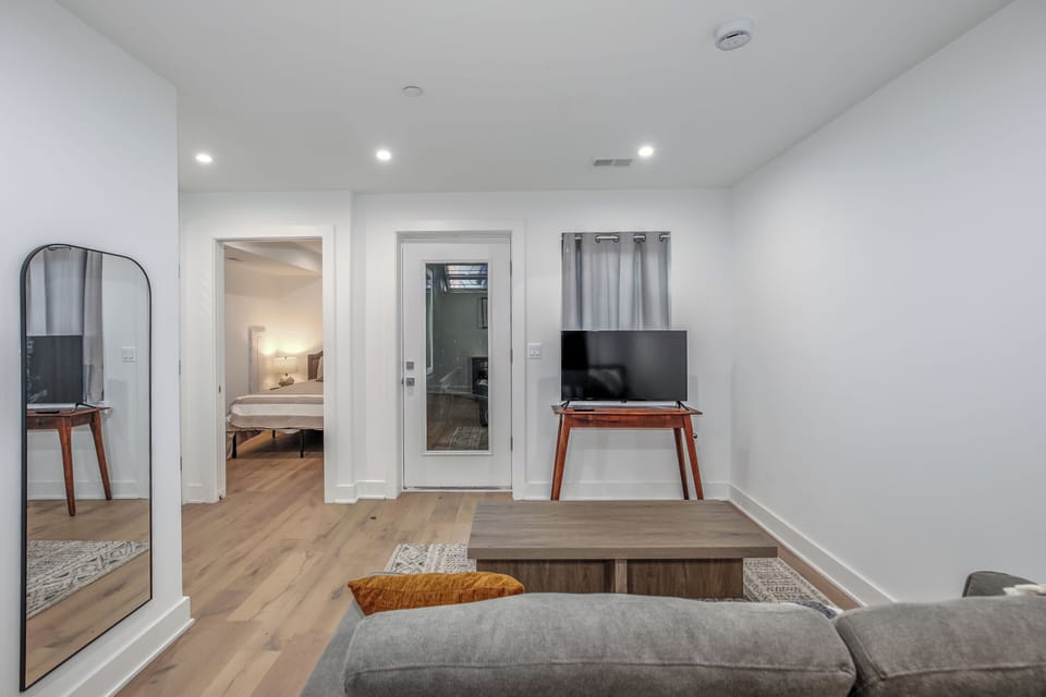 Apartment, 1 Bedroom, Non Smoking | Living area