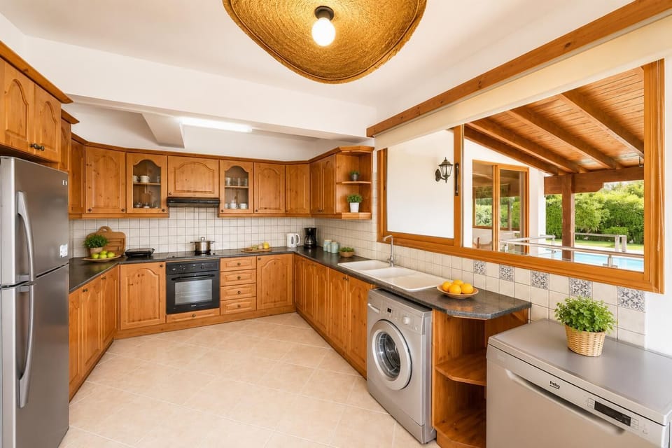 Equipped kitchen