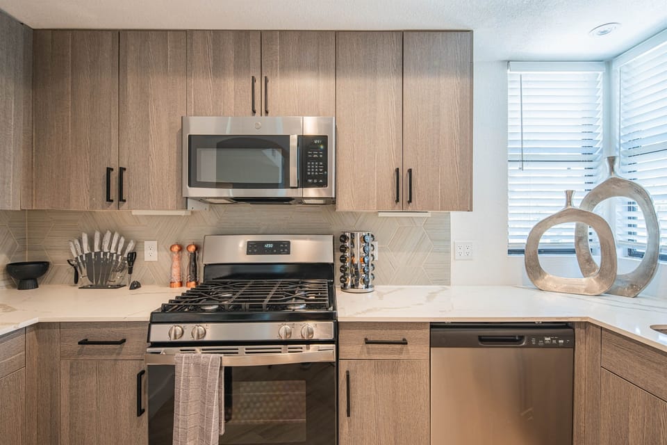 Vibes with our fully equipped kitchen