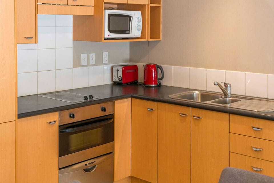 Middle floor - kitchenette
