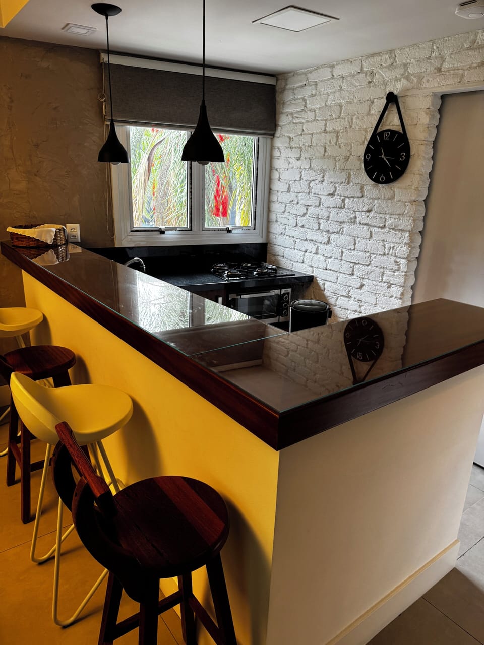 Deluxe Apartment, 2 Bedrooms, Kitchen, Mountain View | Private kitchen | Fridge, microwave, oven, stovetop