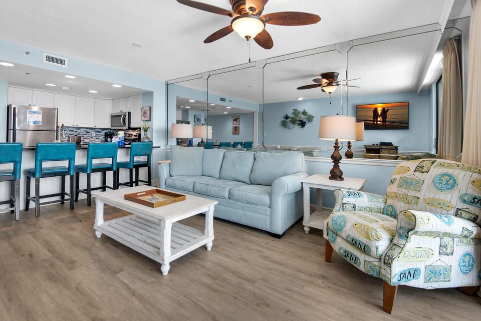 Condo, 1 King Bed with Sofa bed (SunDestin 1403) | Living area
