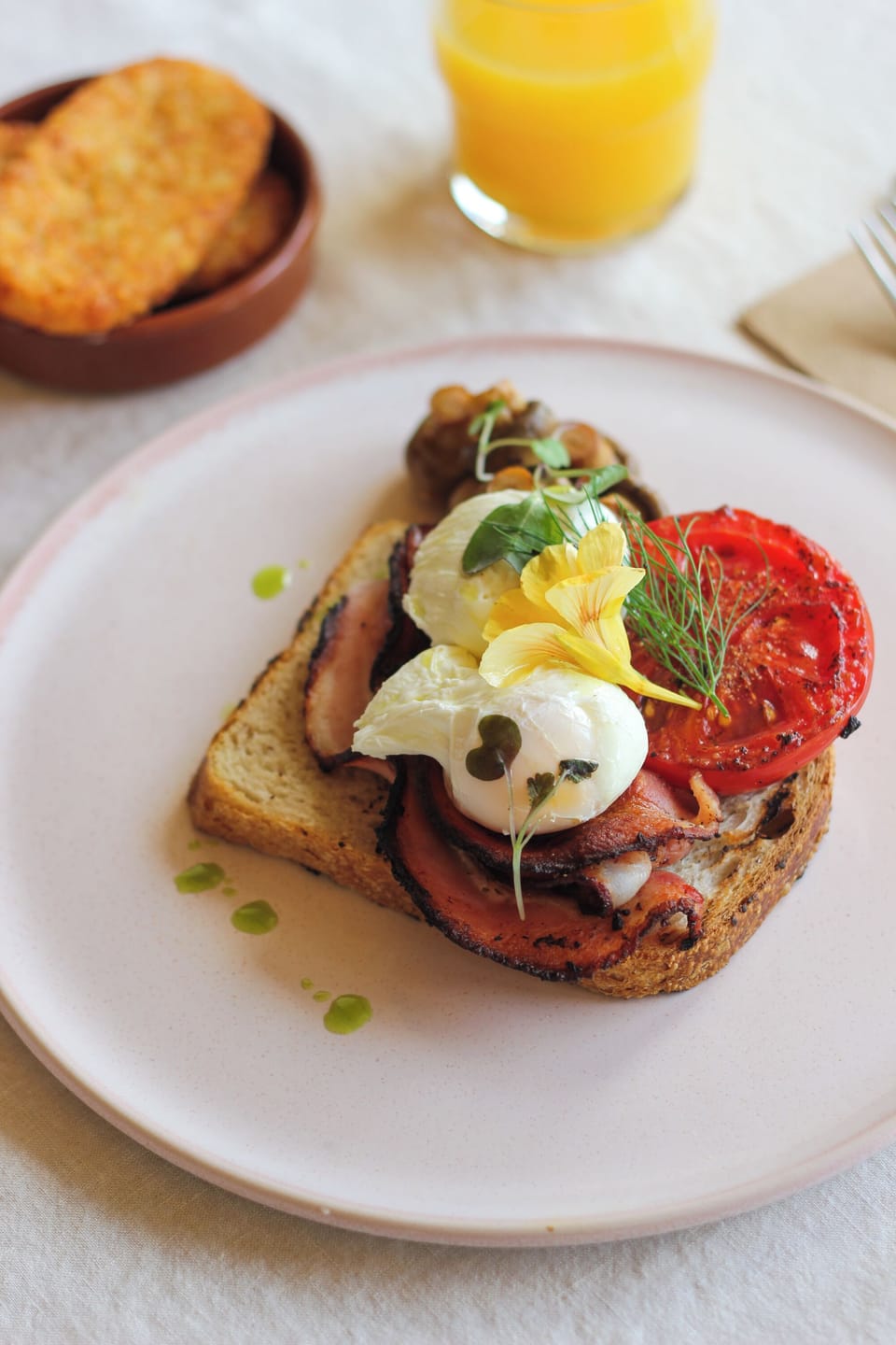 Free daily local cuisine breakfast