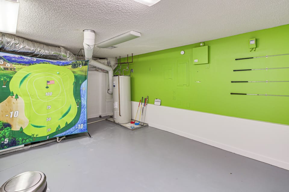 Recreation Room | Basement Level | Golf Games
