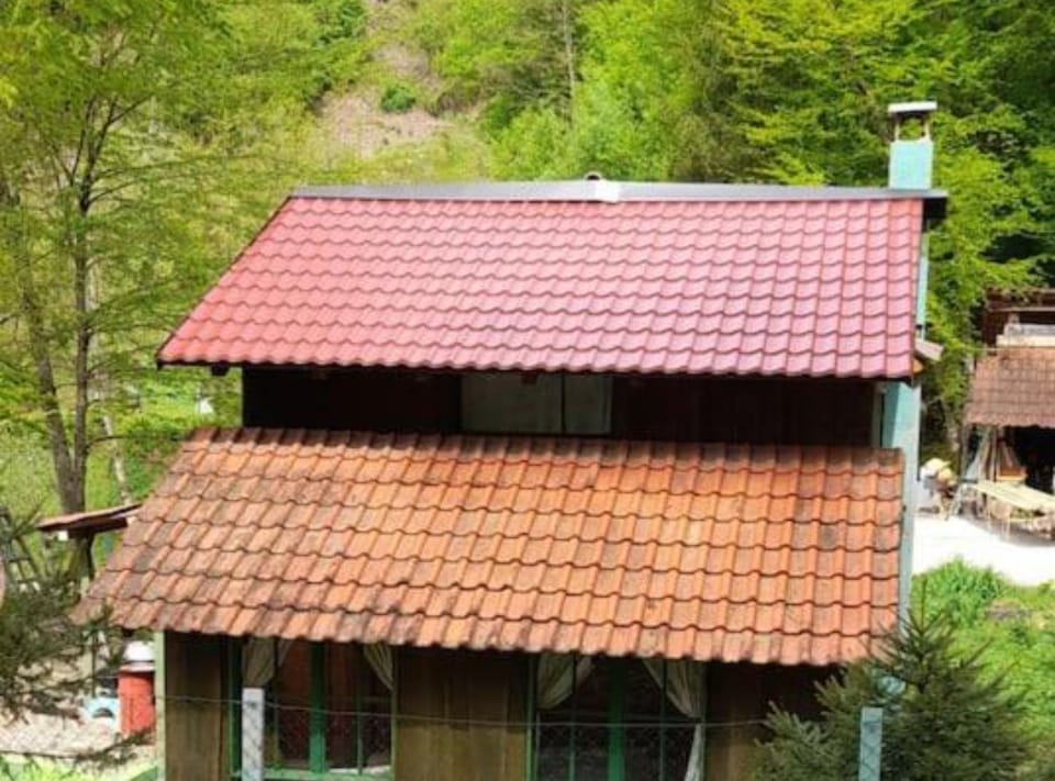 House (Two Bedroom Holiday Home) | Exterior