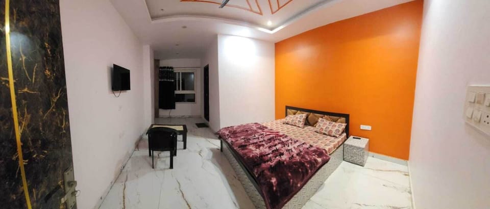 Deluxe Single Room | Free WiFi