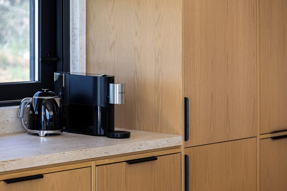 A NESPRESSO machine and an electric kettle are available