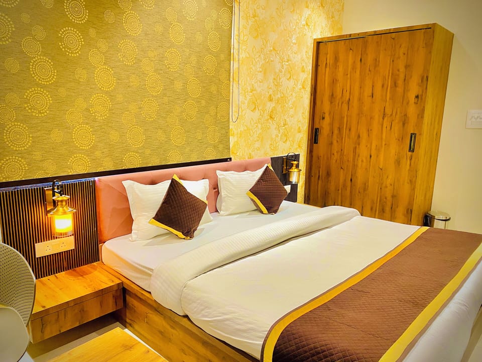 Executive Double Room | Select Comfort beds, soundproofing, bed sheets